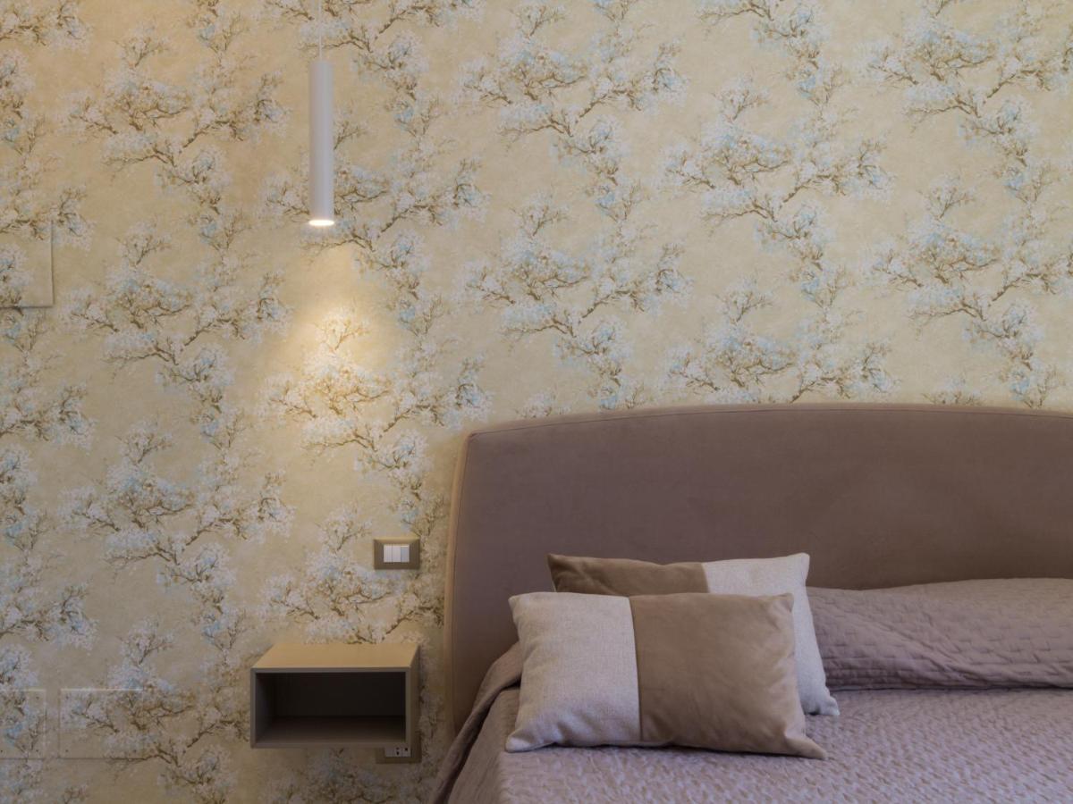 Villa Valverde Apartments E B&B Taormina Ngoại thất bức ảnh